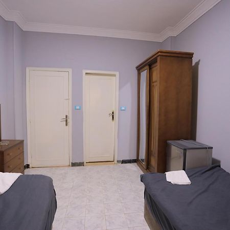 카이로 Three Golden Pyramids B&B 외부 사진